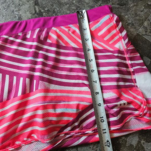 Wilson Spring Watercolor Pink Skirt Size Small - Picture 4 of 7